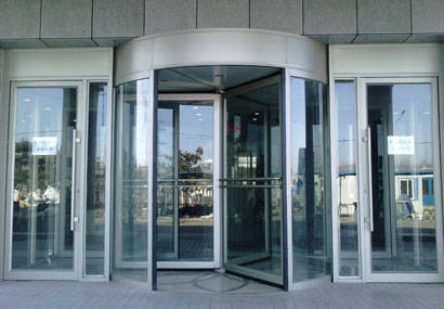 手動旋轉(zhuǎn)門