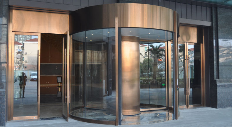 環(huán)柱式旋轉(zhuǎn)門